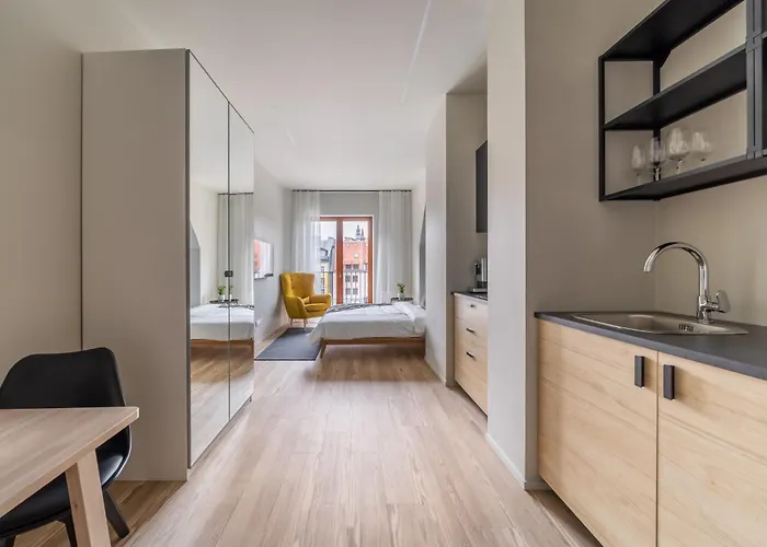 Kungu Street Old Town By Innorental *